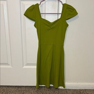 Time and Tru Lime Green Cap Sleeve Dress